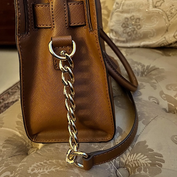 Michael Kors Collection Gorgeous Peanut Color!!! - Picture 2 of 5